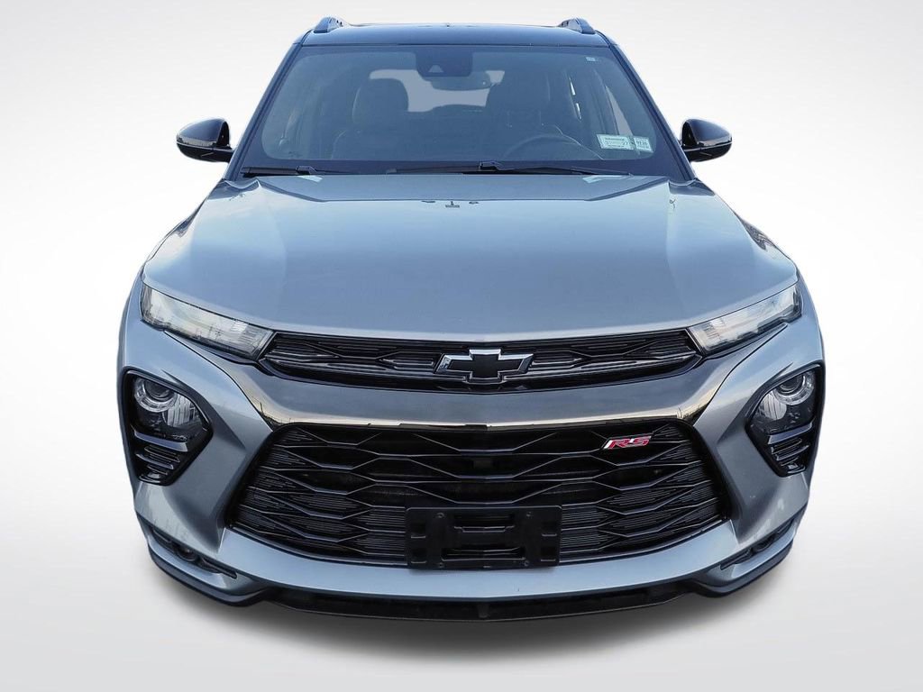 Certified 2023 Chevrolet TrailBlazer RS w/ Sun and Liftgate Package image 2