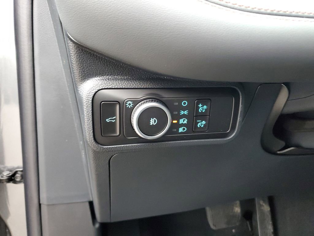 New 2026 Ford Explorer Active w/ Active Comfort Package image 18