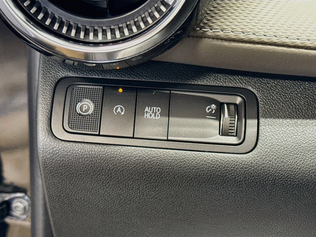 New 2027 Chevrolet Equinox LT w/ Convenience Package II FWD image 10