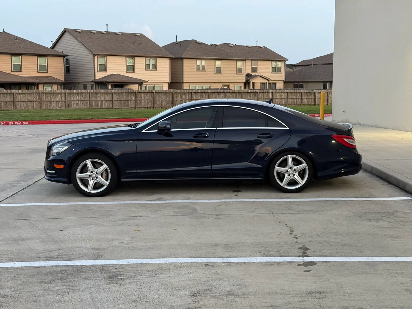 Used 2013 Mercedes-Benz CLS 550 image 4