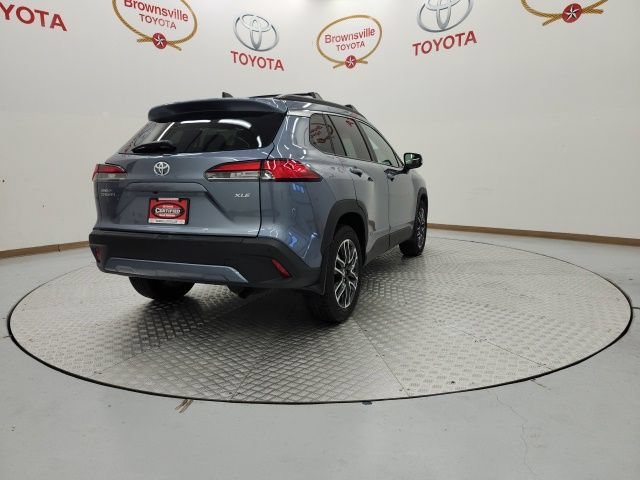 Certified 2026 Toyota Corolla Cross XLE FWD image 8