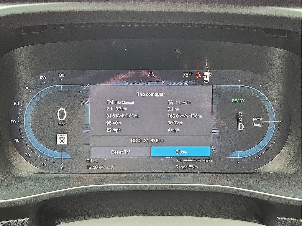 Used 2023 Volvo C40 P8 Recharge Ultimate image 28