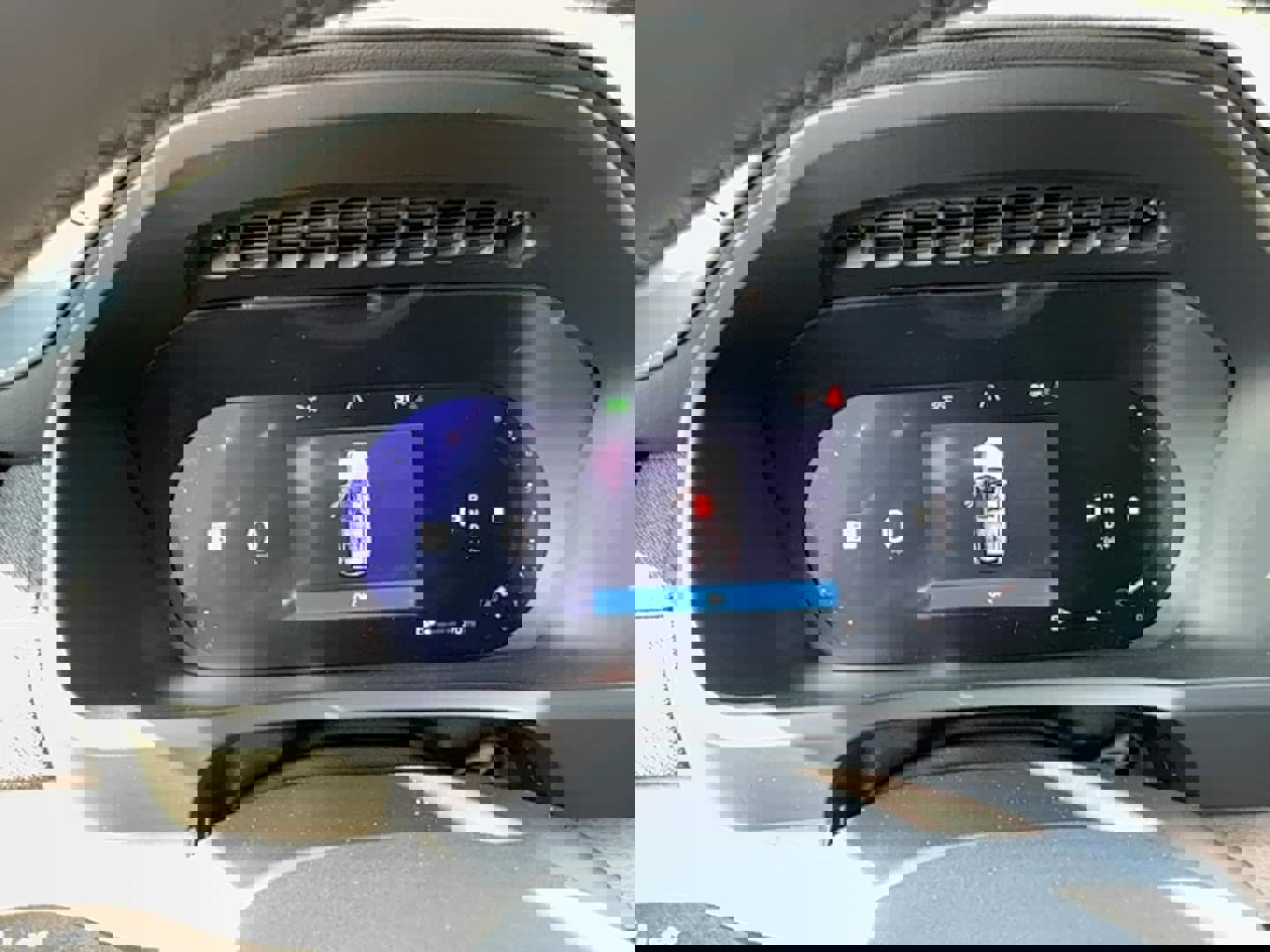 New 2026 Volvo XC90 B5 Plus w/ Protection Package image 21