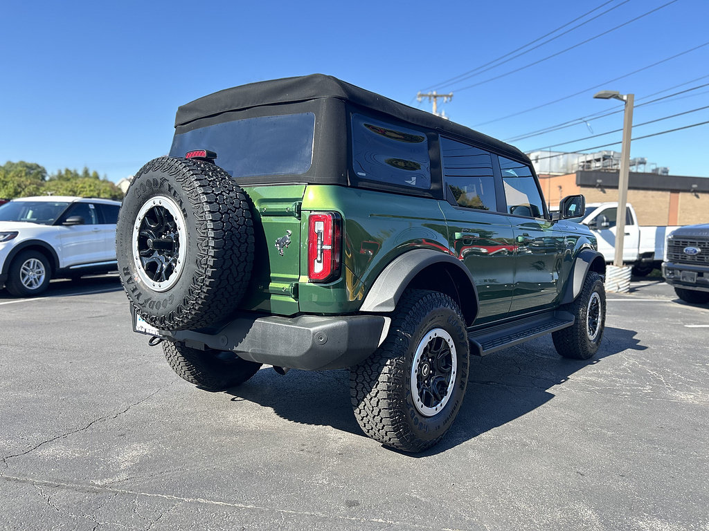 Used 2025 Ford Bronco Outer Banks w/ Sasquatch Package AWD/4WD image 5