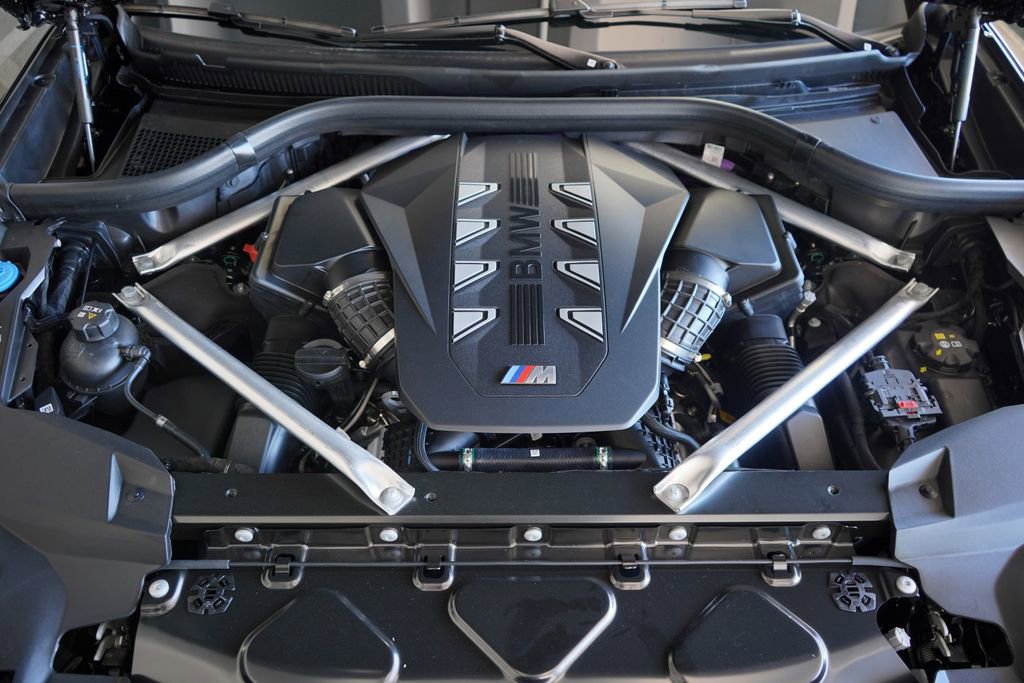 New 2026 BMW X7 M60i image 22