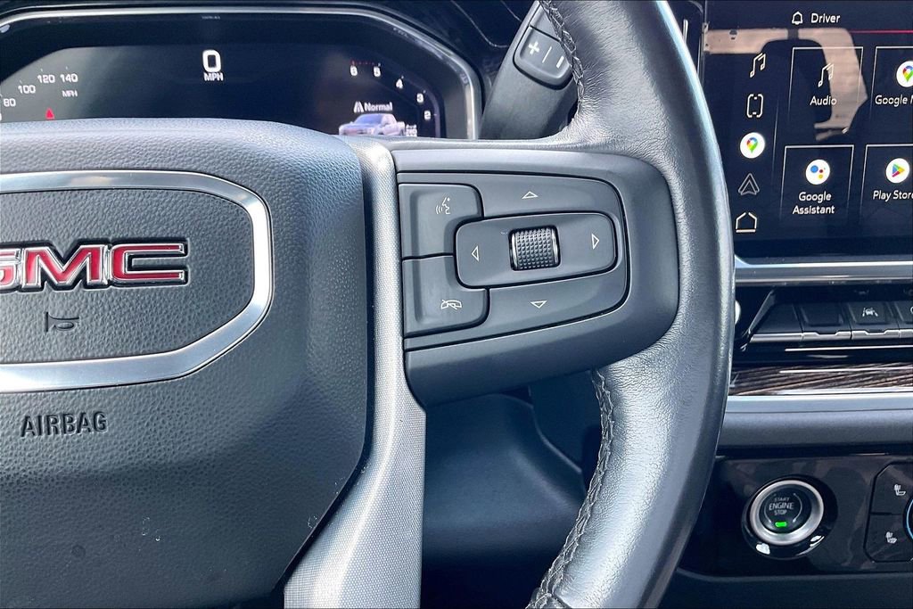 Used 2022 GMC Sierra 1500 Elevation w/ X31 Off-Road Package AWD/4WD image 11