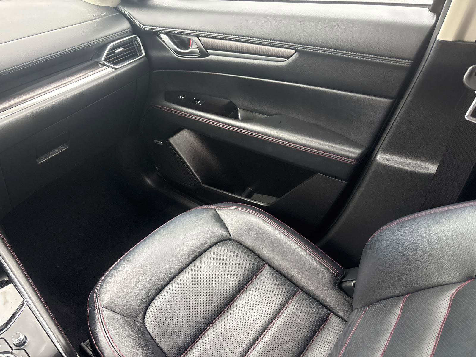 Used 2024 MAZDA CX-5 Carbon Edition AWD/4WD image 15