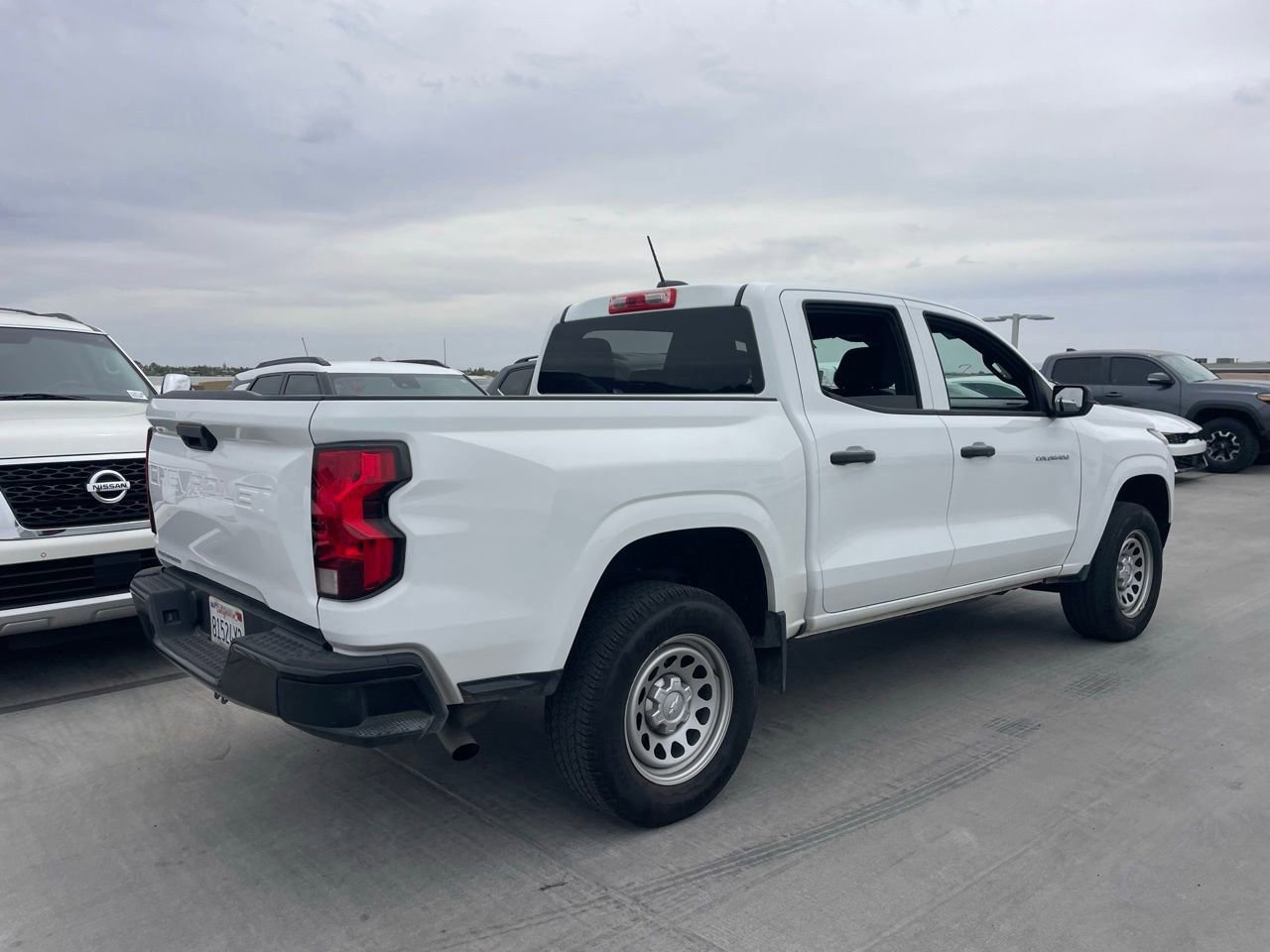 Used 2024 Chevrolet Colorado W/T RWD image 2