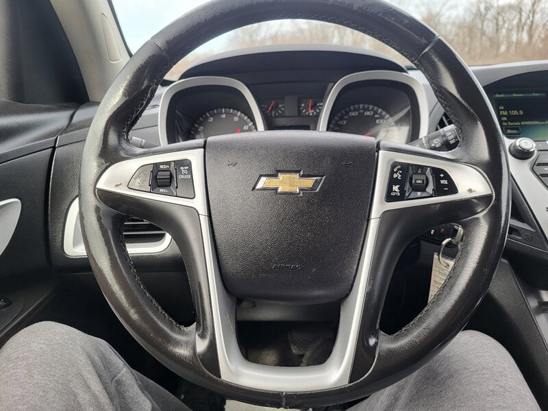 Used 2012 Chevrolet Equinox LTZ FWD image 17