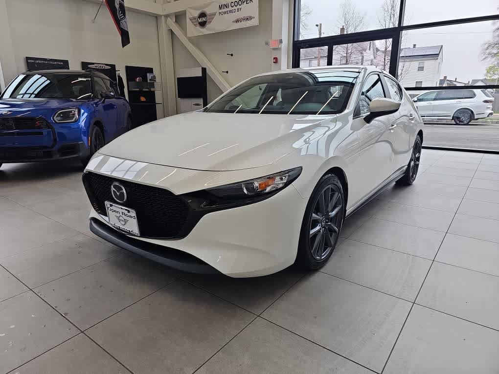 Used 2019 MAZDA MAZDA3 AWD Hatchback w/ Preferred Pkg image 1