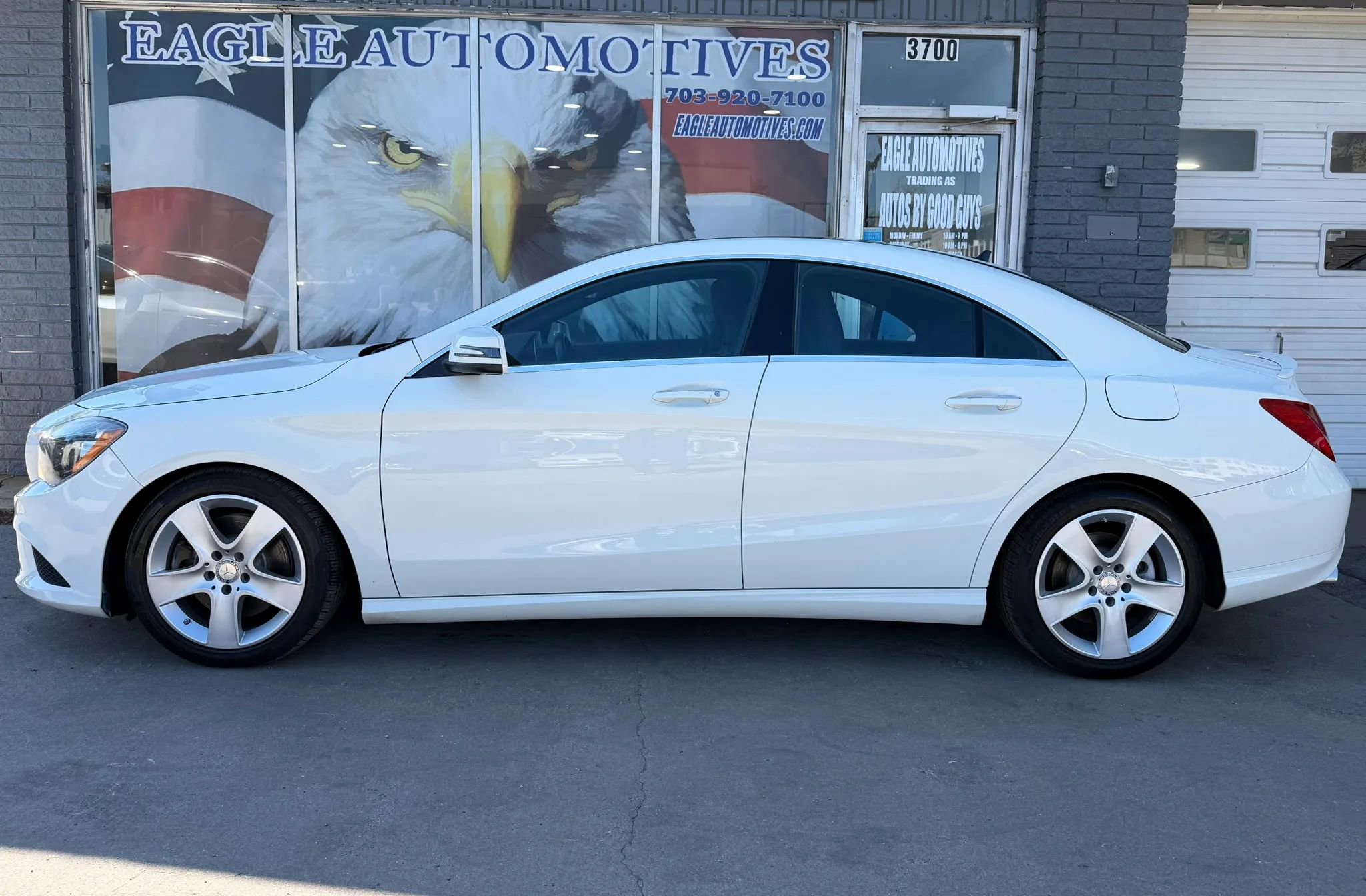 Used 2016 Mercedes-Benz CLA 250 4MATIC w/ Multimedia Package image 6