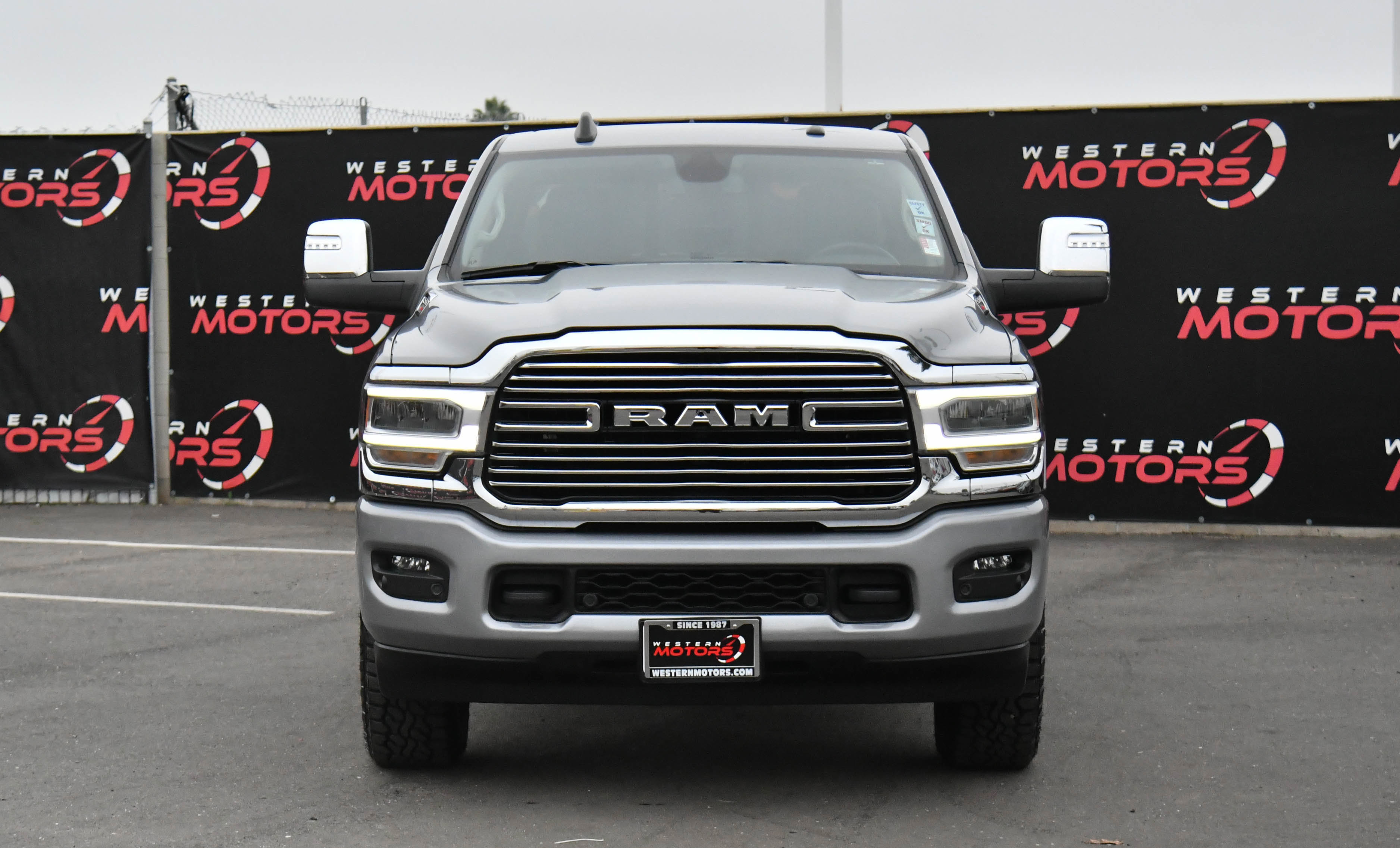 Used 2024 RAM 2500 Laramie image 2