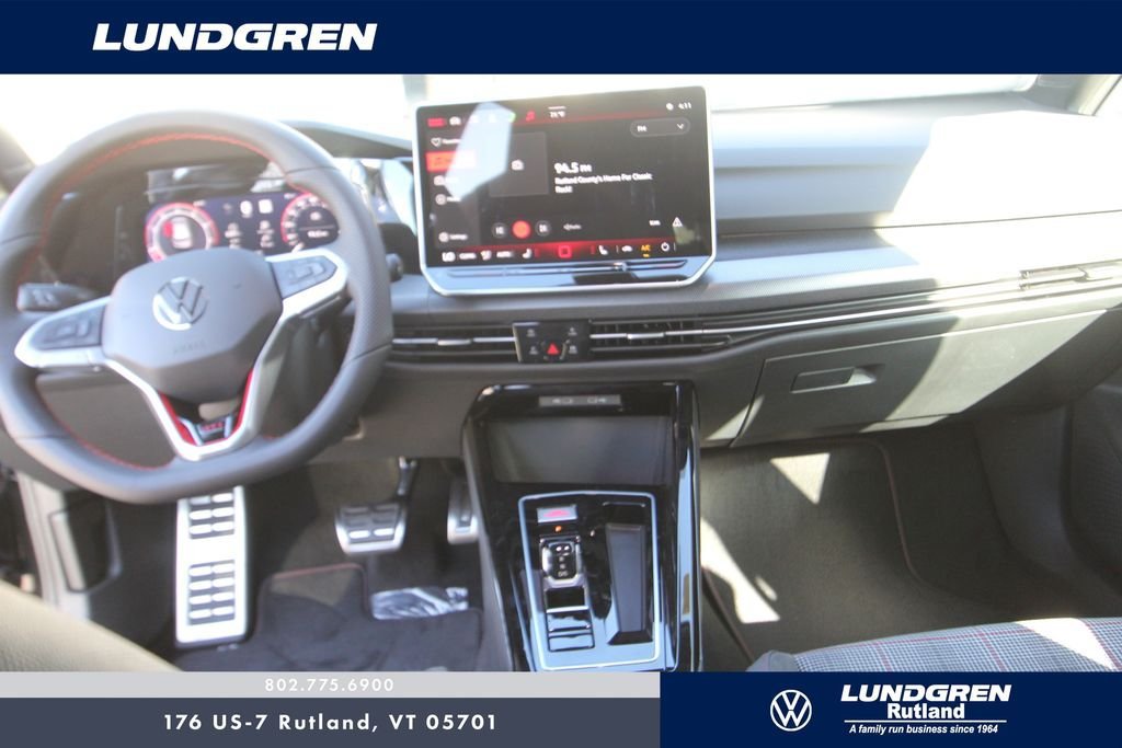 New 2026 Volkswagen Golf SE FWD image 3