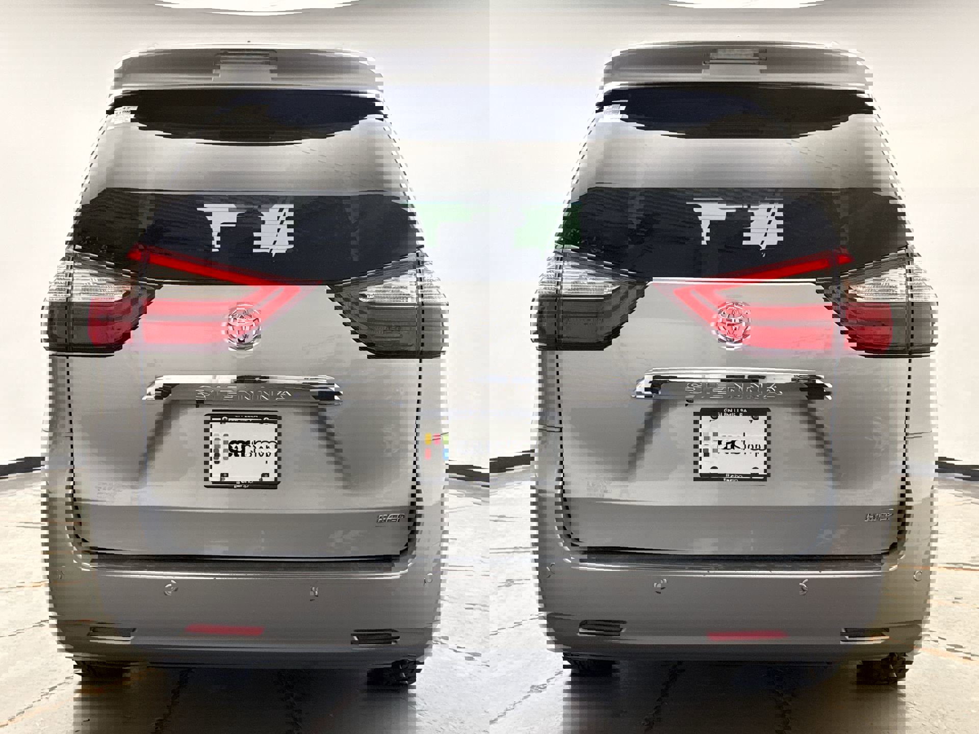 Used 2015 Toyota Sienna Limited Premium FWD image 4