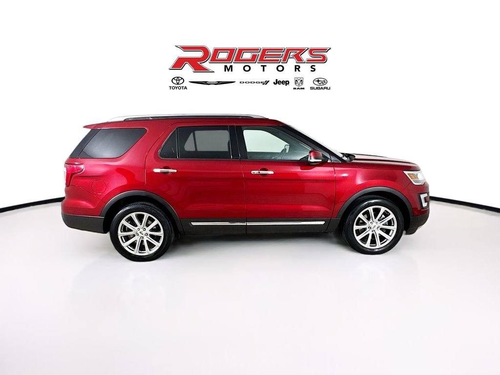 Used 2017 Ford Explorer Limited w/ Equipment Group 301A image 9