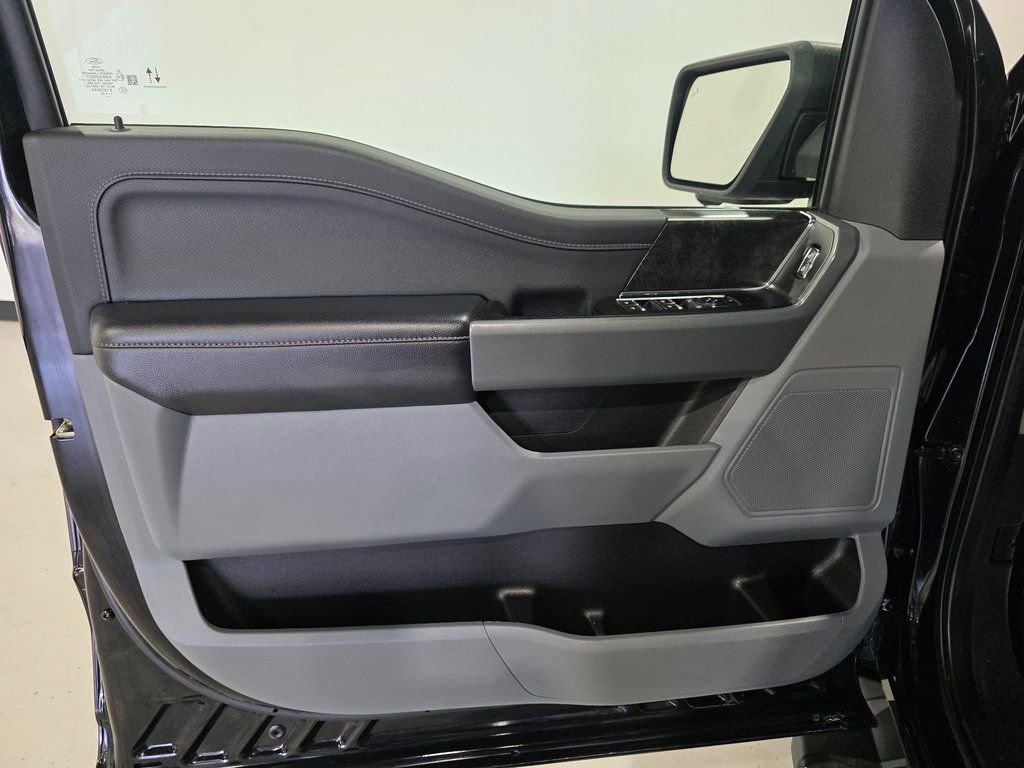 Used 2022 Ford F150 XLT w/ Equipment Group 301A Mid image 16