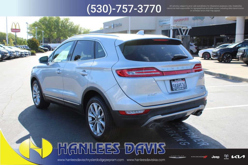 Used 2016 Lincoln MKC Select w/ Select Plus Package FWD image 9