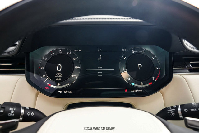 Used 2025 Land Rover Range Rover Long Wheelbase SE image 22