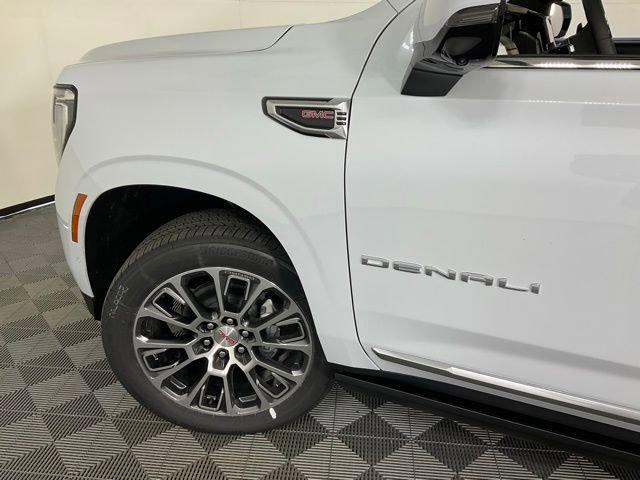 New 2026 GMC Yukon Denali w/ Denali Reserve Package image 40