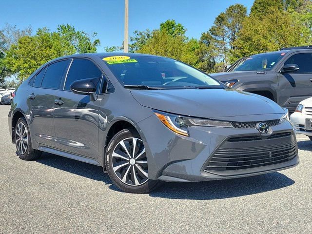 Used 2026 Toyota Corolla LE FWD image 34