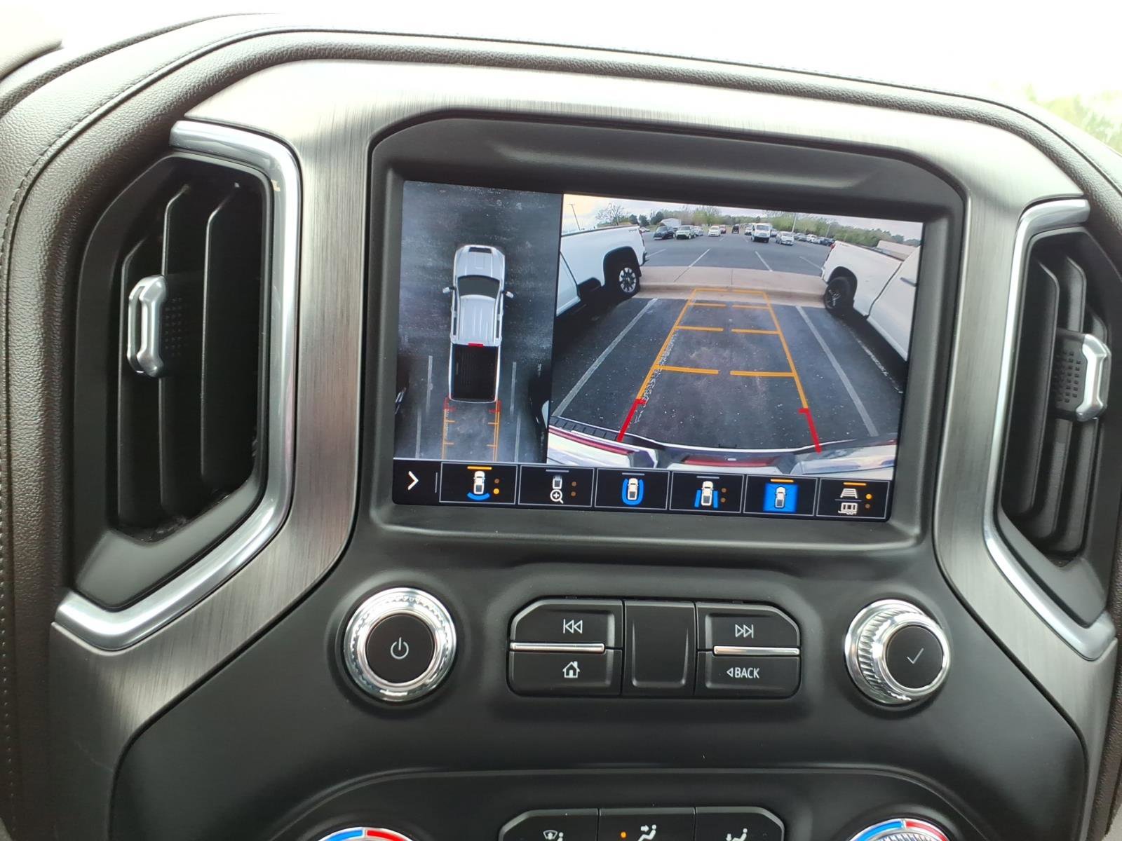 Used 2020 GMC Sierra 2500 Denali w/ Denali Ultimate Package image 18