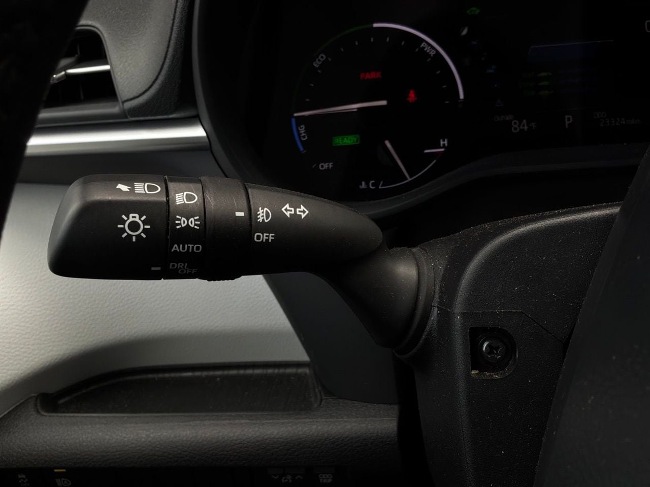 Used 2026 Toyota Sienna XLE FWD image 42