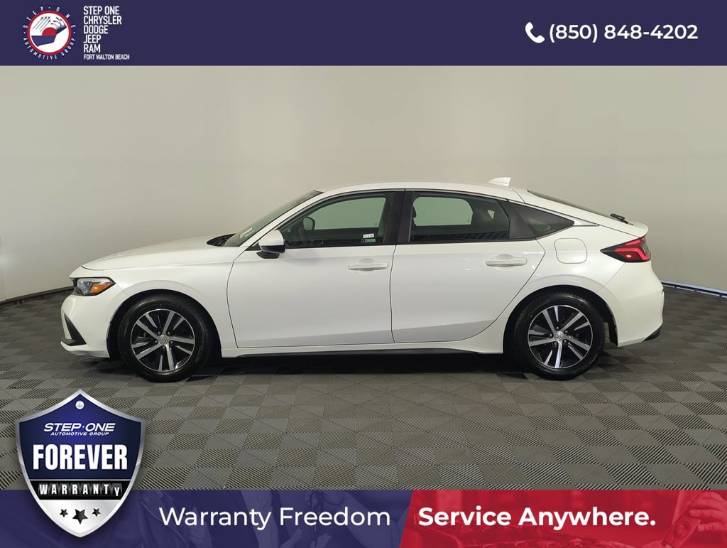 Used 2022 Honda Civic LX image 3