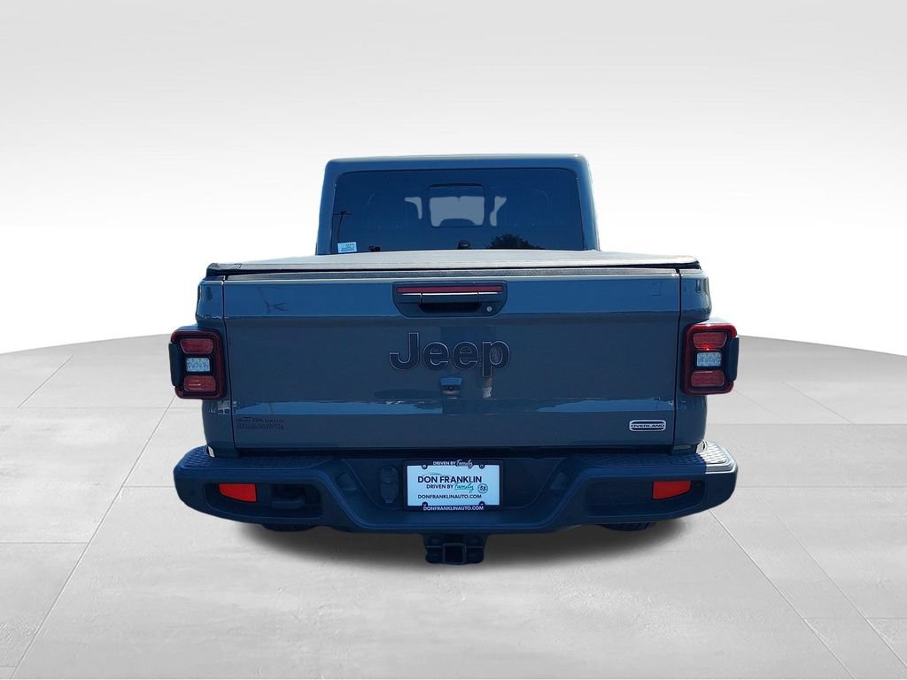 Used 2020 Jeep Gladiator Overland AWD/4WD image 4