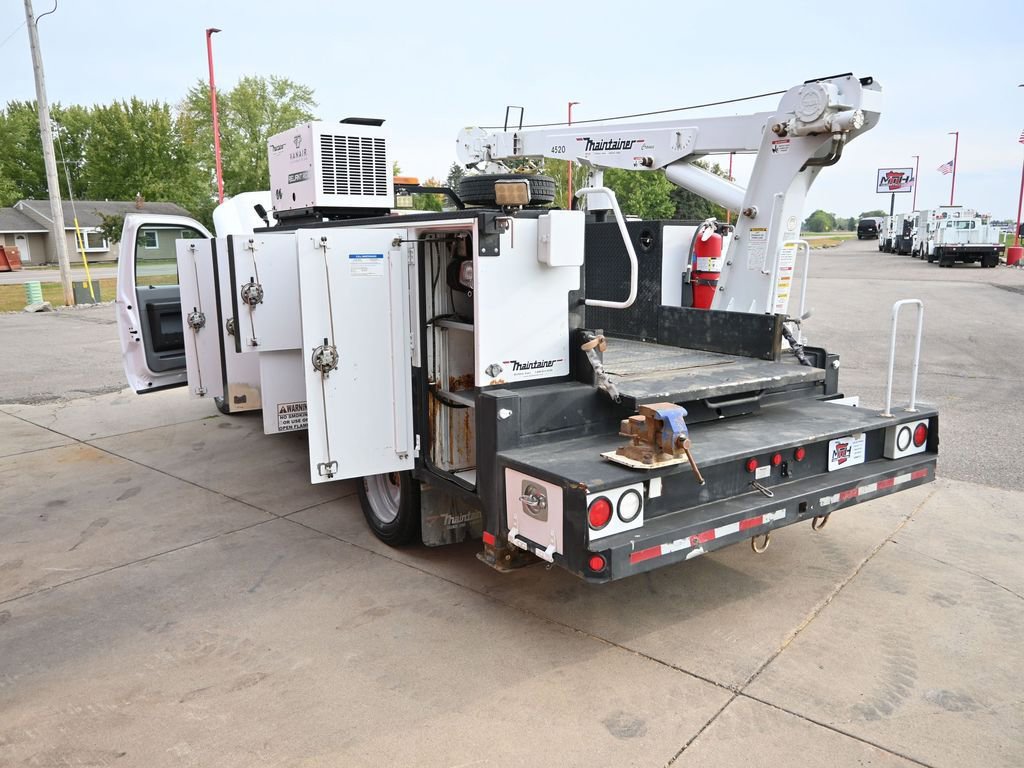 Used 2016 Ford F550 2WD Regular Cab Super Duty image 20