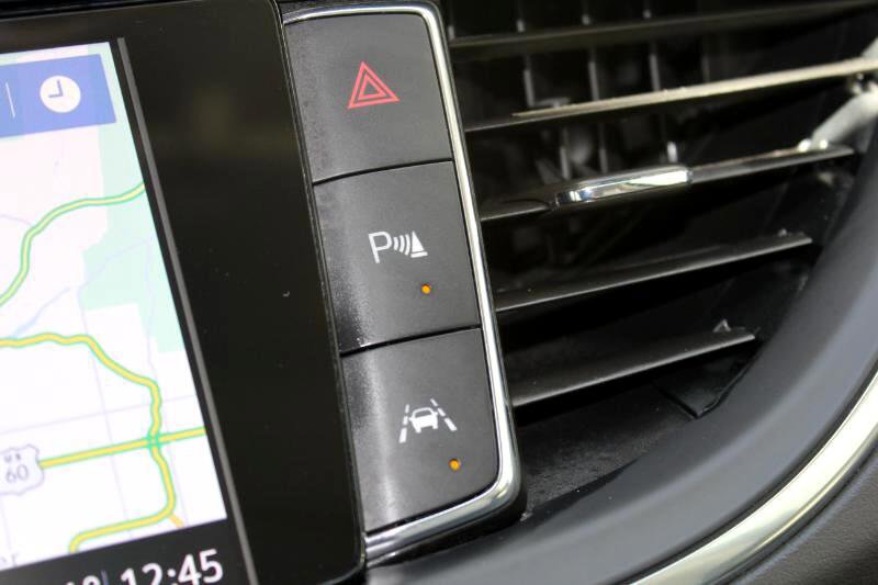 Used 2023 Buick Enclave Essence w/ Sound and Sites Package image 41