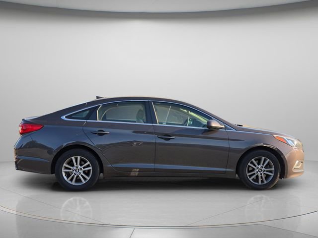 Used 2017 Hyundai Sonata SE FWD image 8