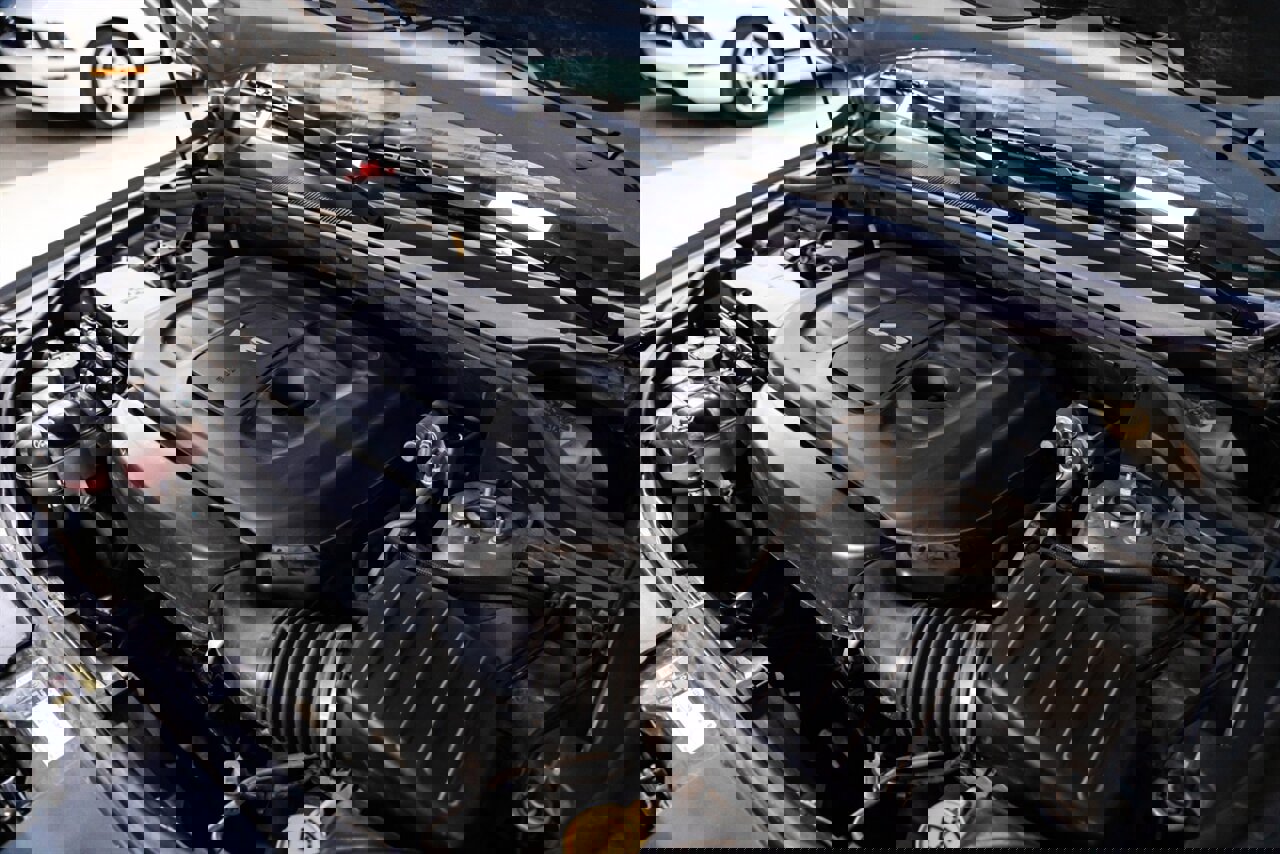 Used 2018 Jeep Grand Cherokee Altitude image 20