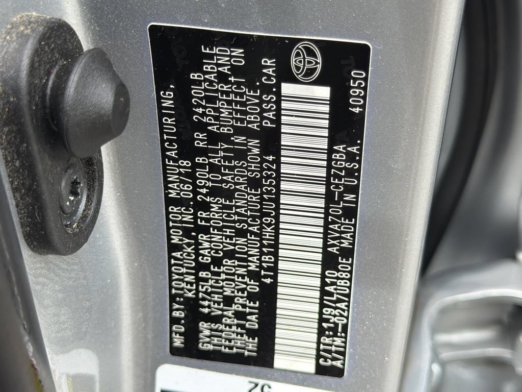 Used 2018 Toyota Camry XLE FWD image 36