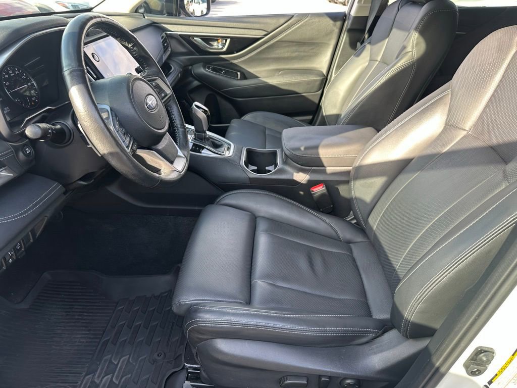 Used 2023 Subaru Outback Limited image 25