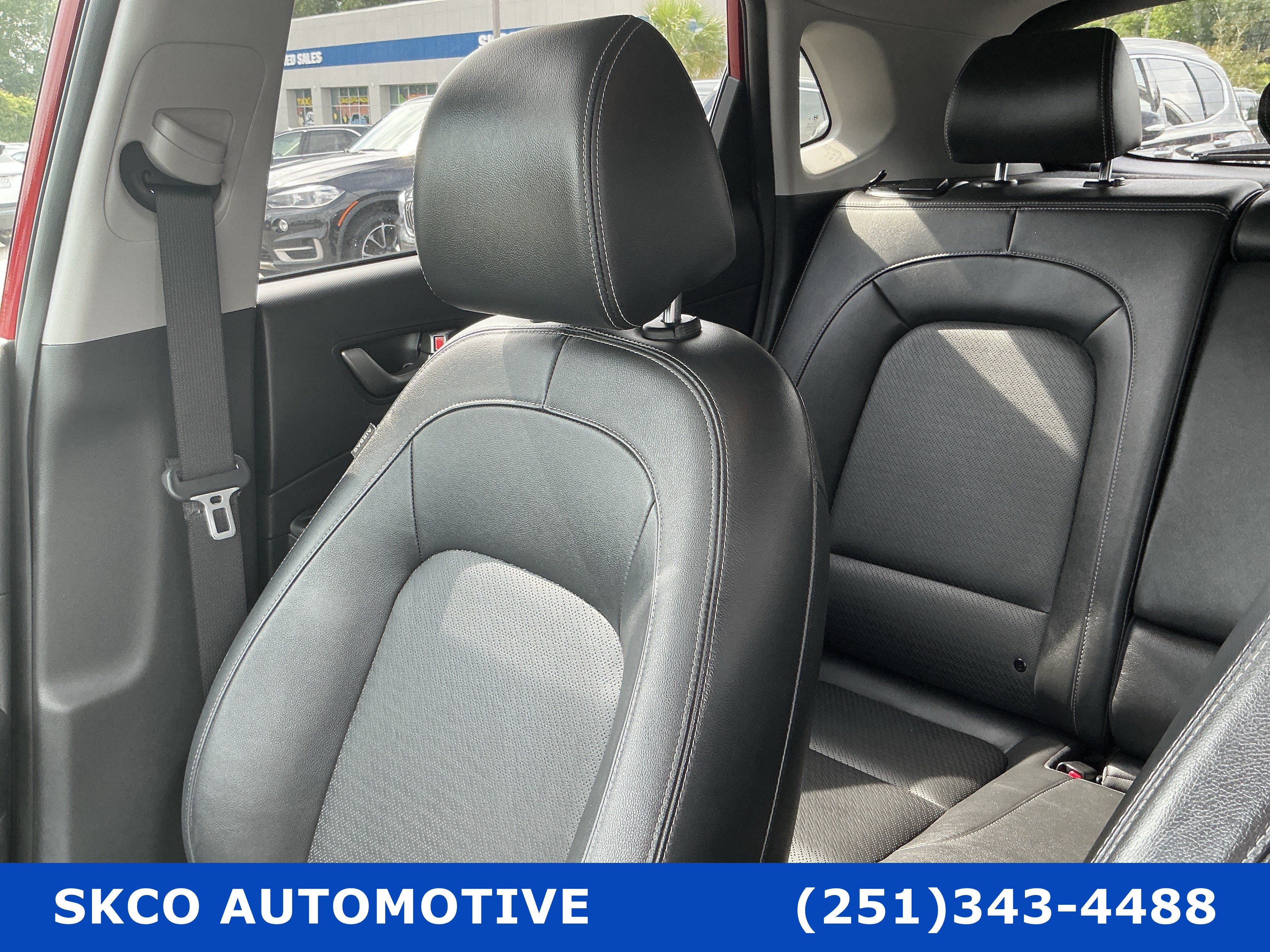 Used 2021 Hyundai Kona Limited AWD/4WD image 27