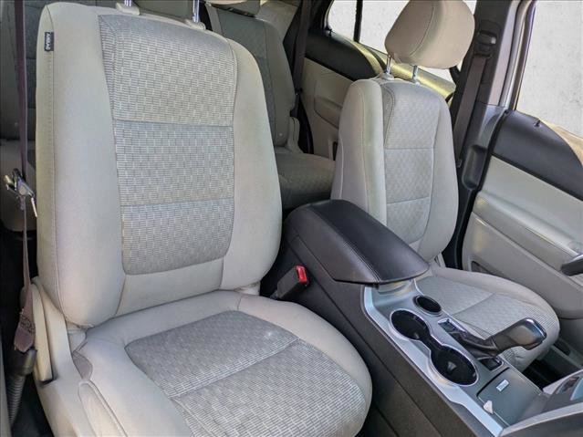 Used 2015 Ford Explorer XLT image 20