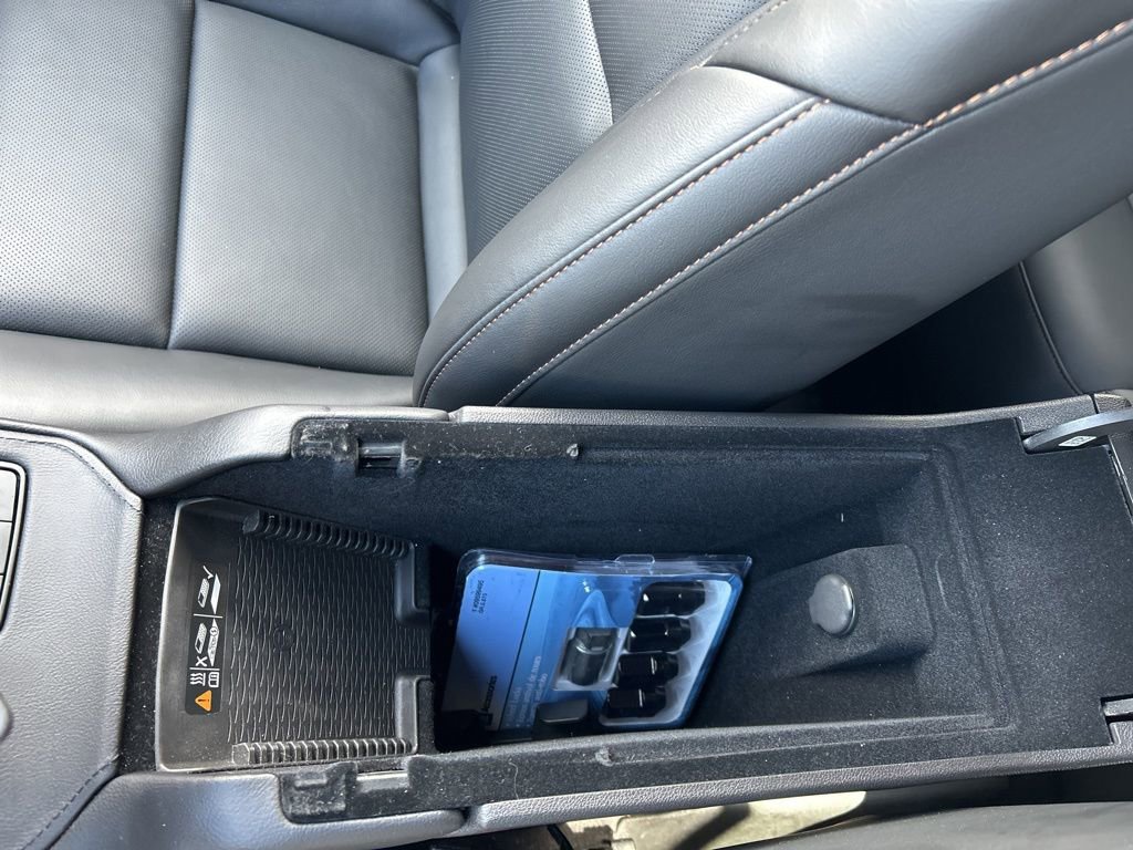 Used 2023 Cadillac XT4 Sport AWD/4WD image 26