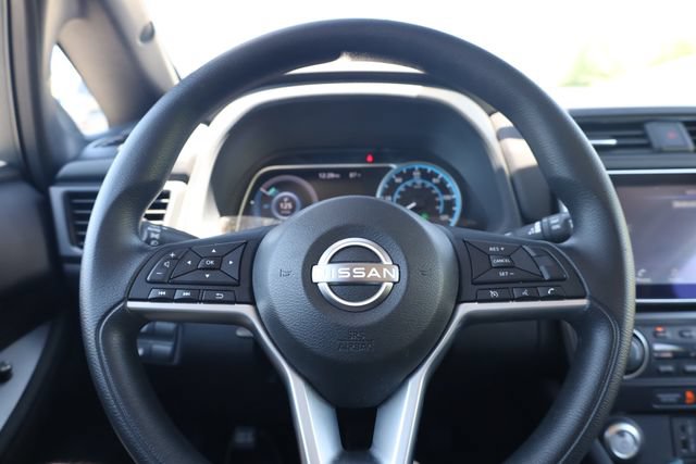 Certified 2025 Nissan Leaf S FWD image 17