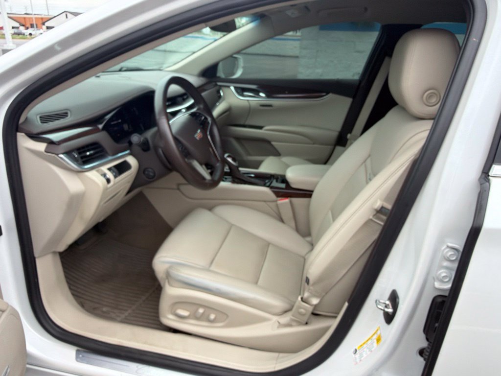 Used 2016 Cadillac XTS Luxury w/ LPO, Protection Package FWD image 16