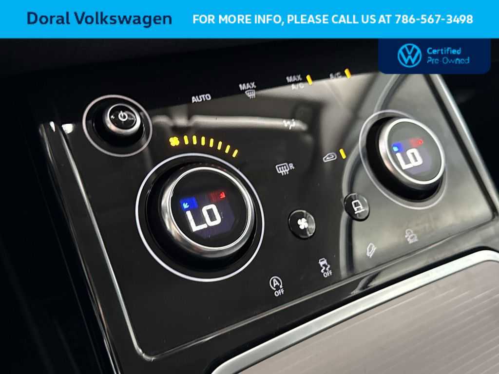 Used 2020 Land Rover Range Rover Evoque S image 20