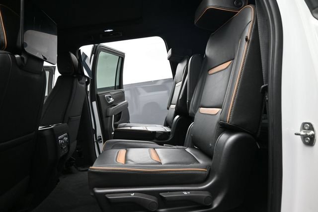 Used 2021 GMC Yukon XL AT4 w/ Rear Media and Nav Package AWD/4WD image 16
