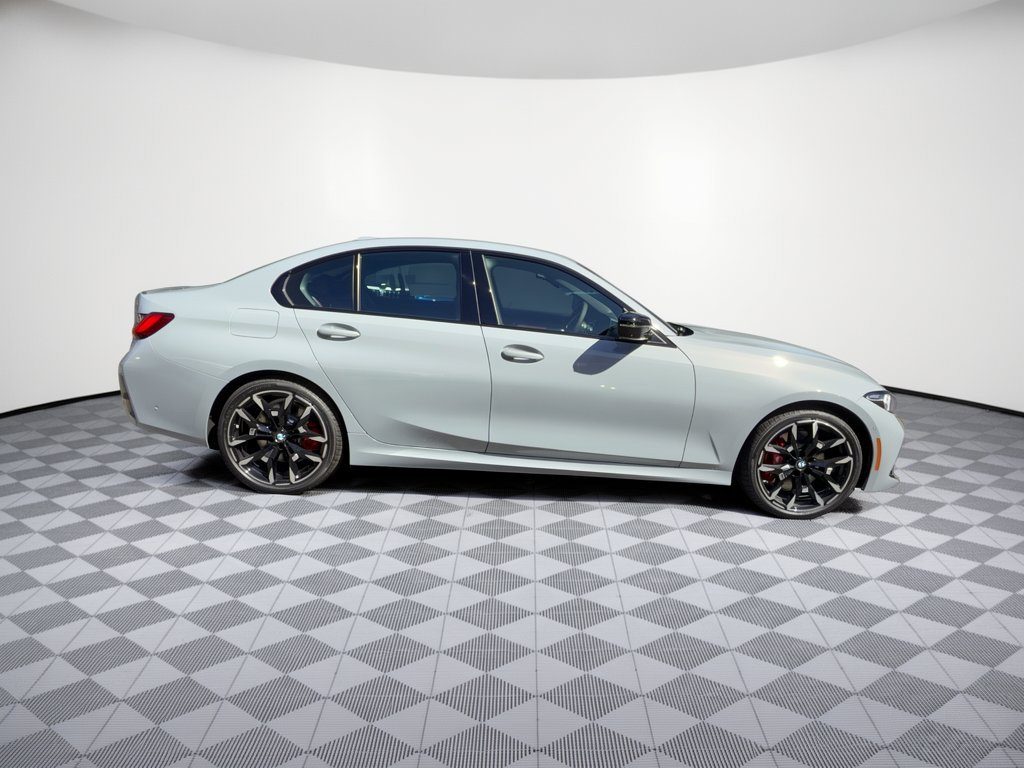 New 2026 BMW 330i xDrive Sedan w/ M Sport Package AWD/4WD image 8