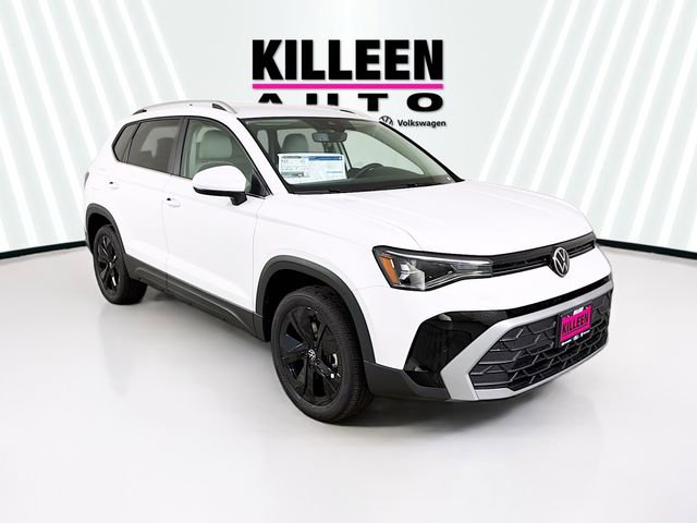 New 2026 Volkswagen Taos SE image 1
