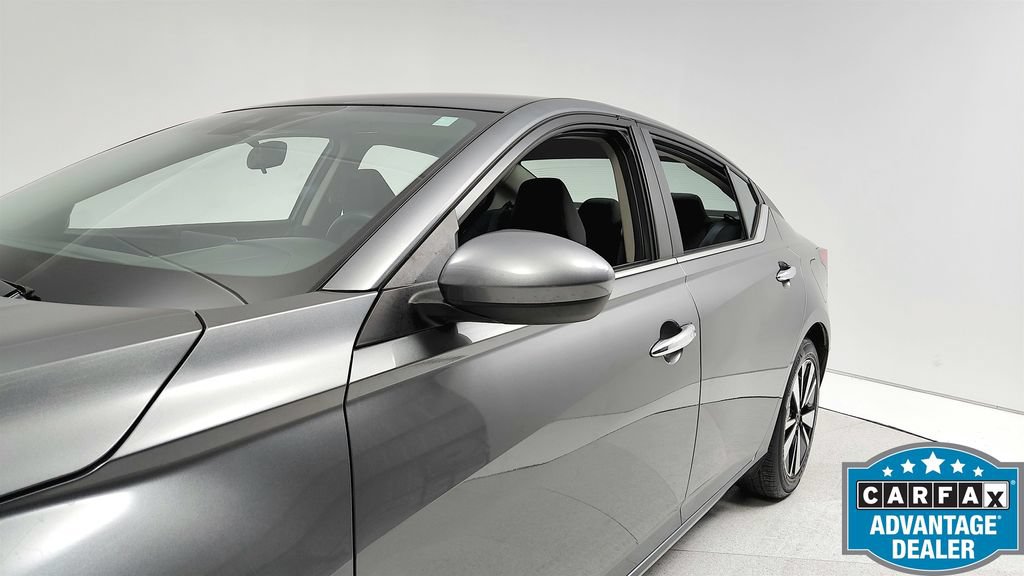 Used 2022 Nissan Altima 2.5 SV FWD image 36