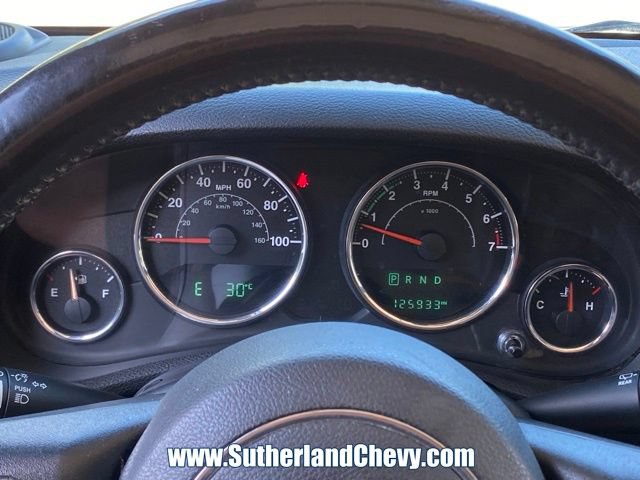 Used 2016 Jeep Wrangler Unlimited Sahara AWD/4WD image 21