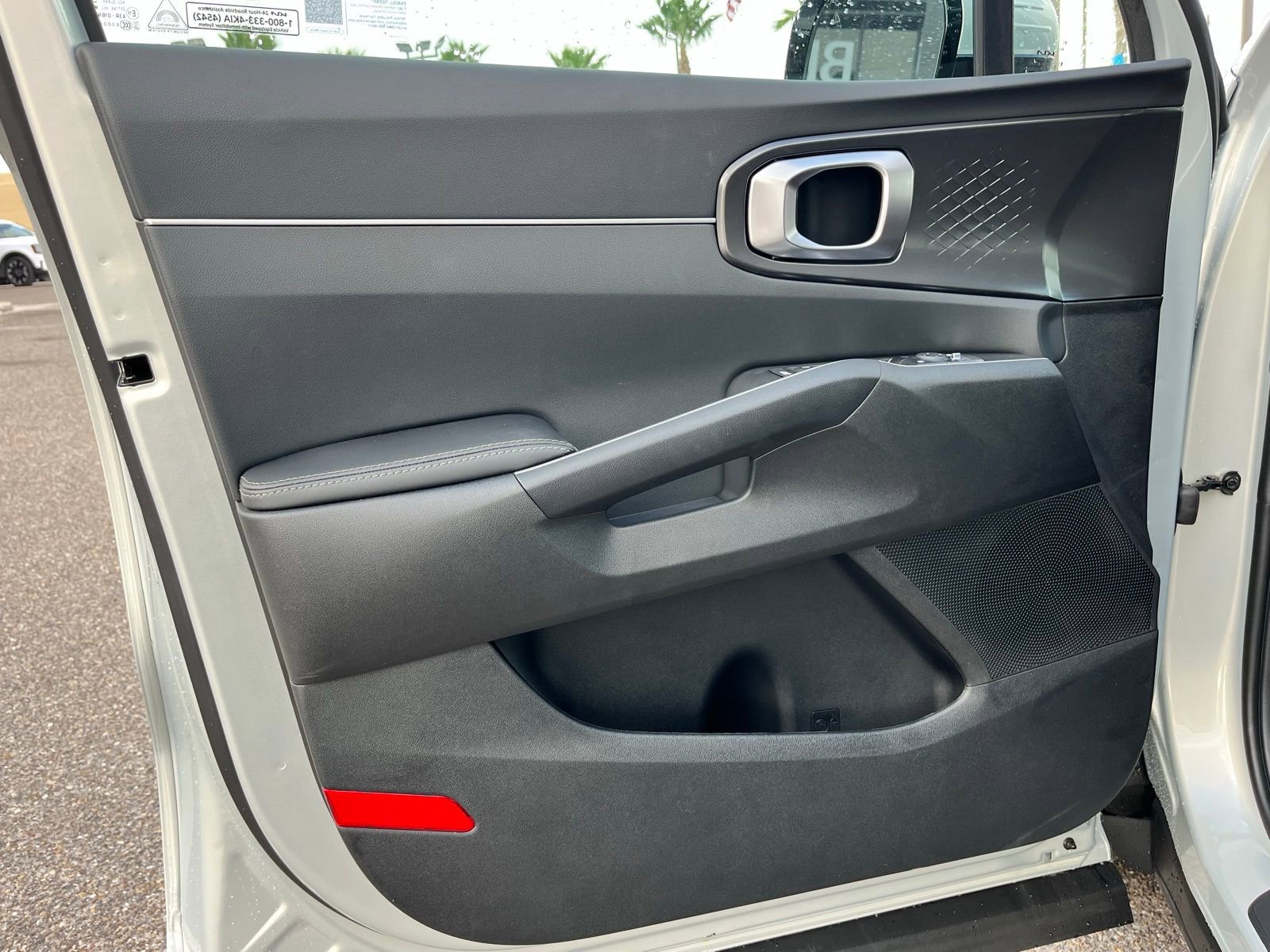 New 2026 Kia Sorento LX FWD image 16