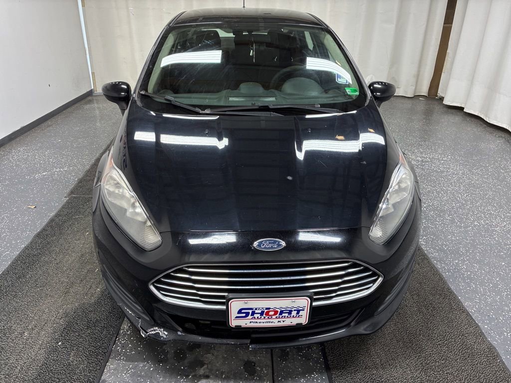 Used 2019 Ford Fiesta SE image 2