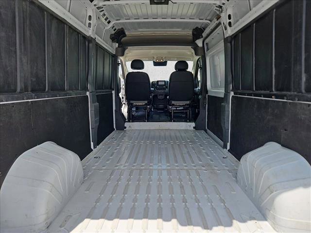 Used 2026 RAM ProMaster 2500 w/ Convenience Group FWD image 16