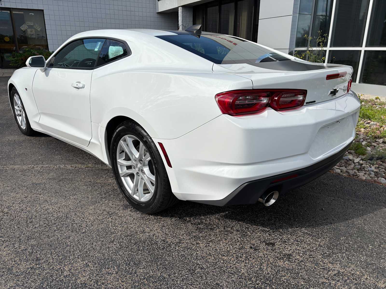 Used 2021 Chevrolet Camaro LS RWD image 3