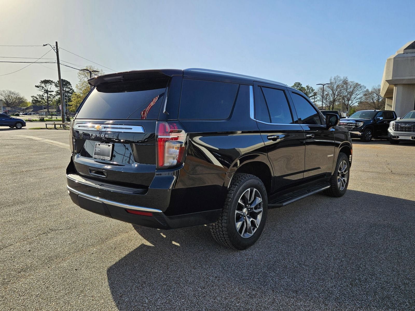 Used 2024 Chevrolet Tahoe LS image 6